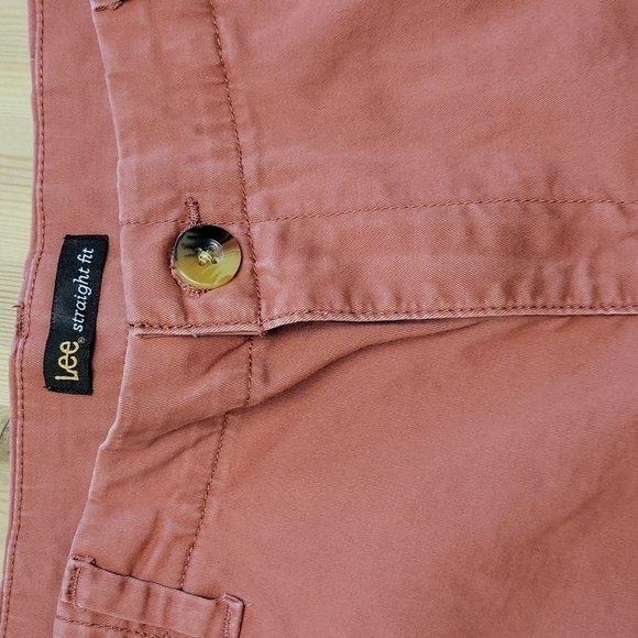 LEE Chino Shorts 14 - Picture 4 of 8